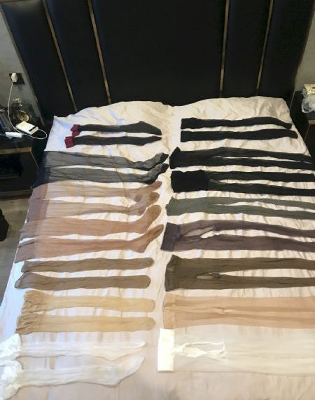 蛇的尾巴还在我的