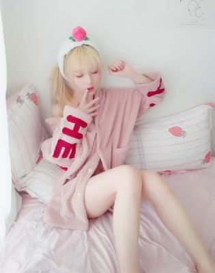 粉色水蜜桃